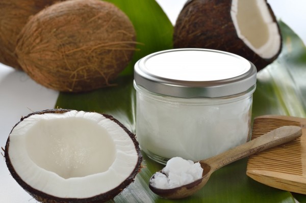 coconuts and coconut oil