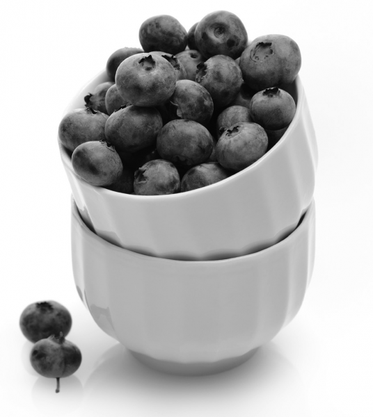 blueberries in bowl