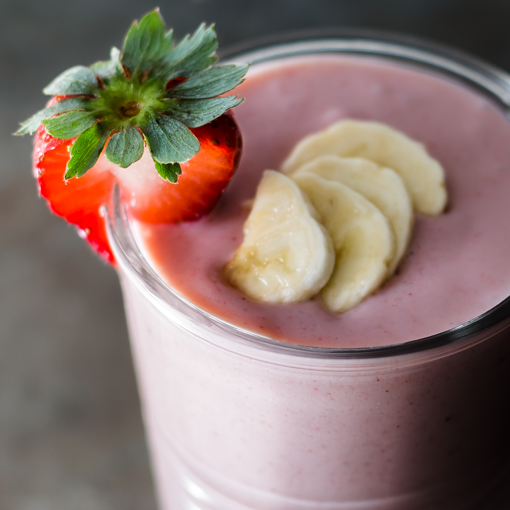 Strawberry Banana Kefir Smoothie | Sunrise Health Foods