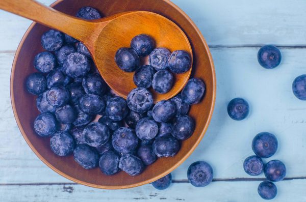 bowl of blueberries