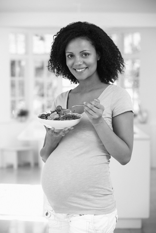 pregnant woman with food