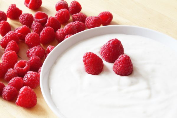 raspberries in yogurt